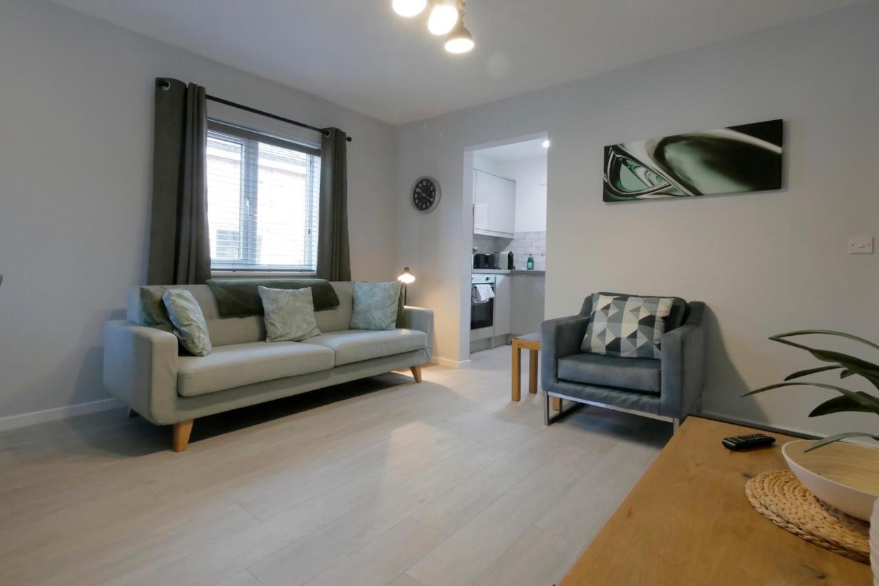 شقة Crewe Short Lets 6 Victoria Court, كرو المظهر الخارجي الصورة