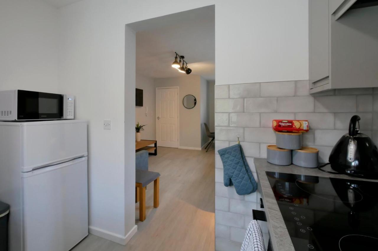شقة Crewe Short Lets 6 Victoria Court, كرو المظهر الخارجي الصورة